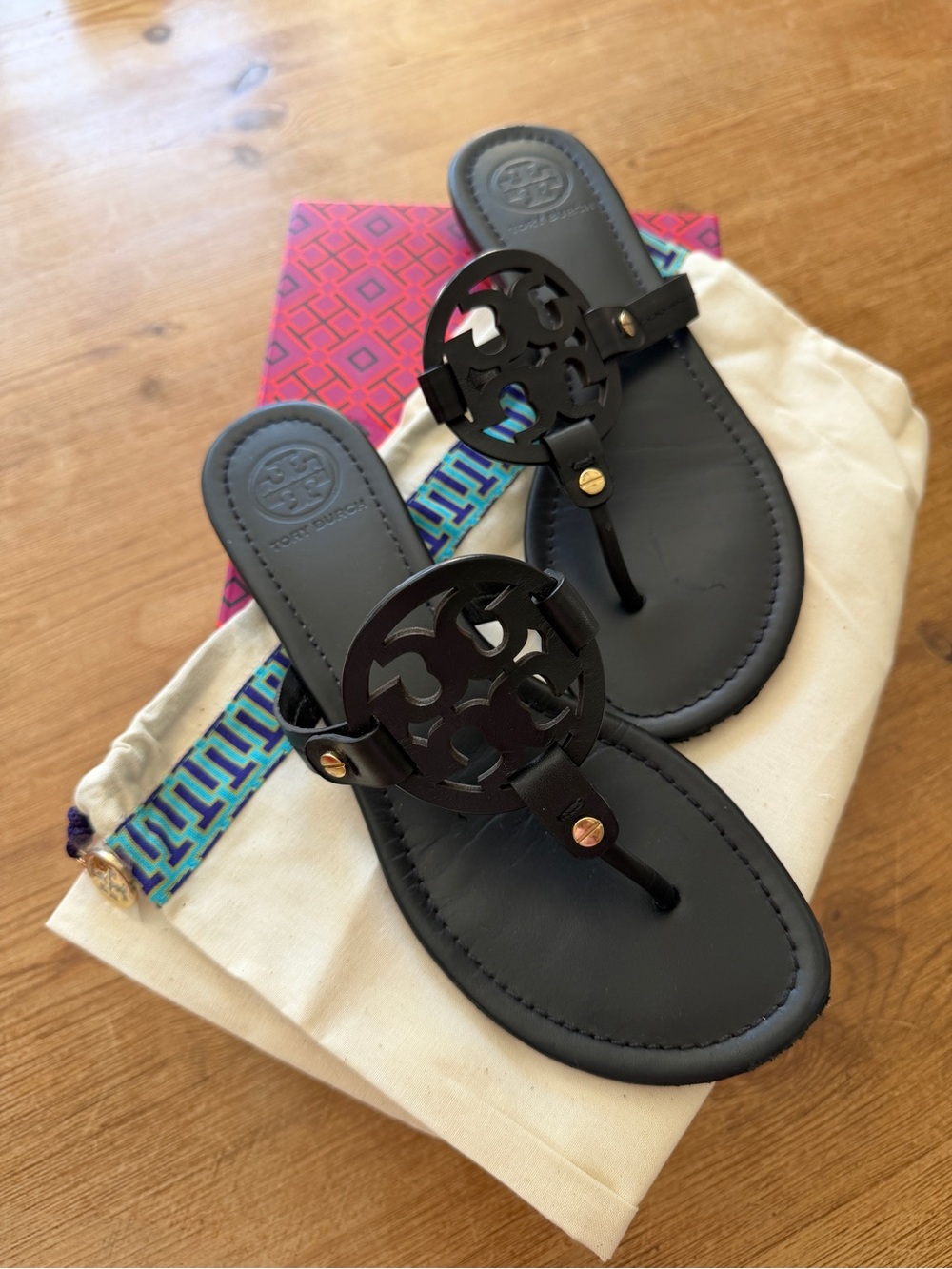 Tory Burch Miller Black Leather Thong Sandals with Logo Cutout